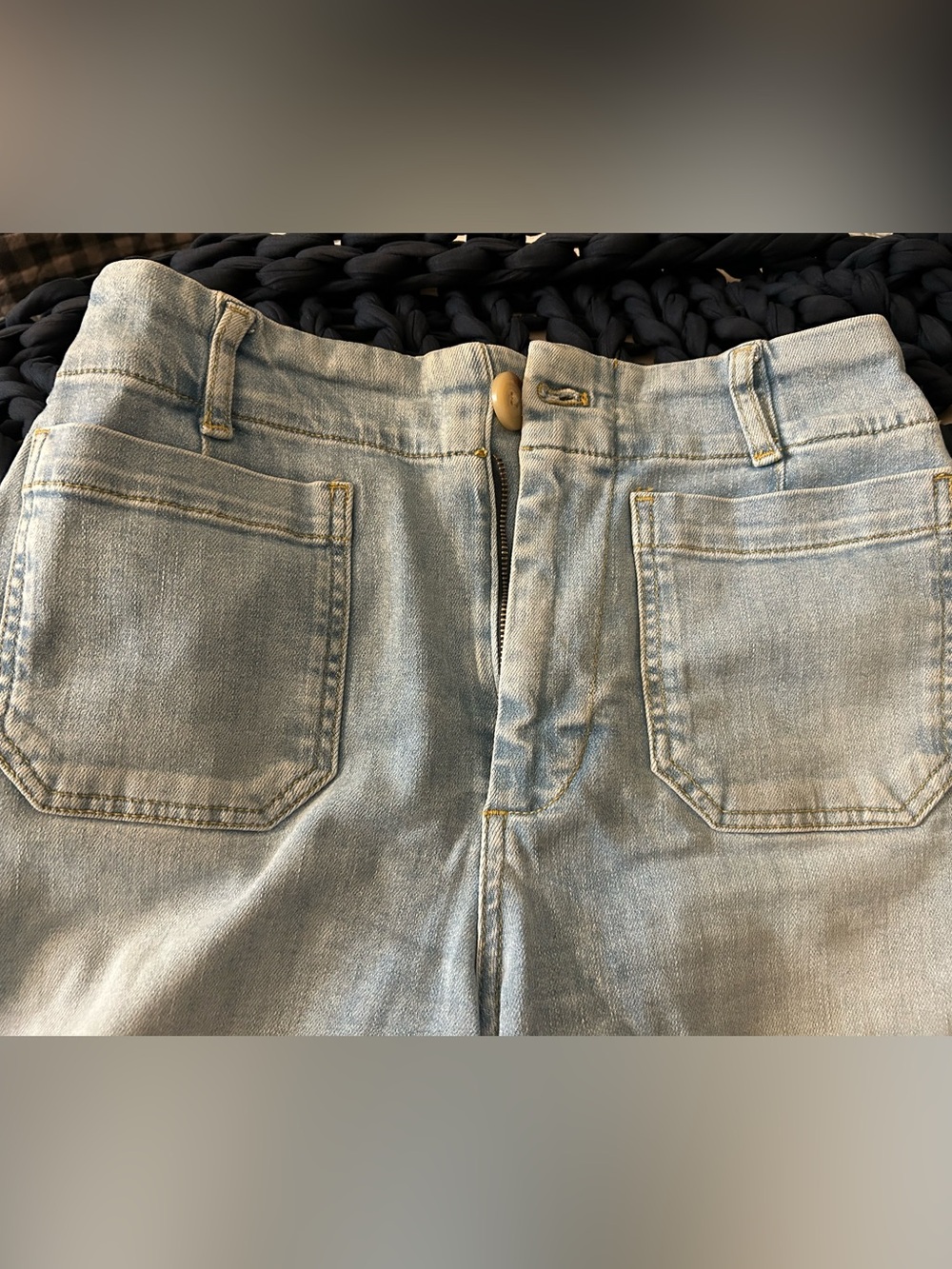 High-Rise, Wide Legged Cropped Maeve Collette Jeans sz 27, light blue, EUC